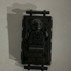 LEGO Star Wars Han Solo Minifigure With Carbonite Block 75060